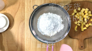 柠檬糖霜酥饼，清爽柠檬汁、甘美糖粉，让生齿感一新。的做法步调：1