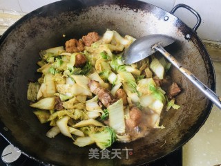 白烧肉烩菜的做法步调：7