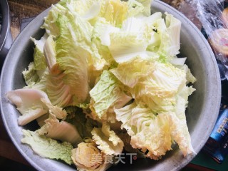白烧肉烩菜的做法步调：1