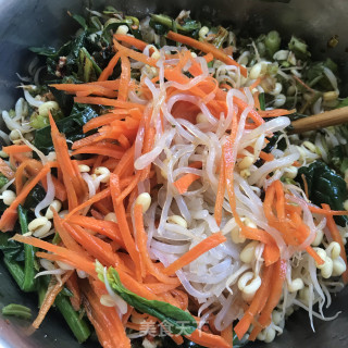 粉条拌小芽菜的做法步调：8