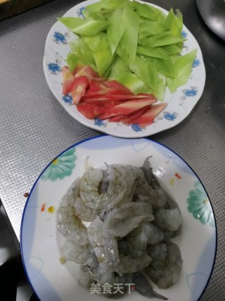 三陈虾球的做法步调：2