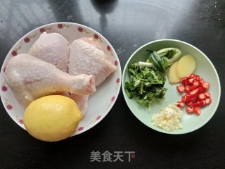 柠檬脚撕鸡的做法步调：1