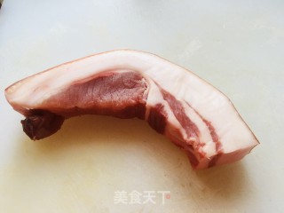 五花肉韭菜火饺的做法步调：1