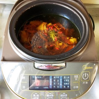 虫草花鸡汤的做法步调：6