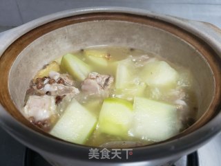 青萝卜炖羊排的做法步调：9