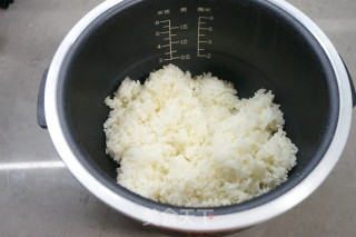 十锦蛋炒饭的做法步调：2