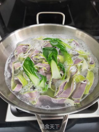 西白柿鸡蛋彩虹里条的做法步调：11