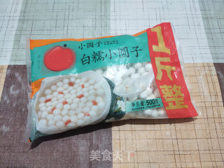 咸汤圆的做法步调：1