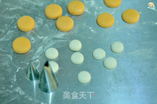小山君苦苦圈馒头的做法步调：11