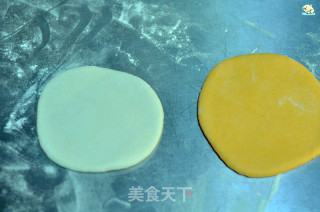 小山君苦苦圈馒头的做法步调：10
