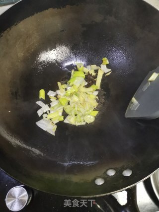 豆角焖里家常做法的做法步调：2