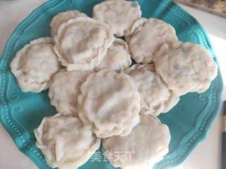 猪肉三陈杏鲍菇盒子的做法步调：21