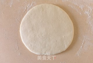 芝麻收里糖饼的做法步调：4