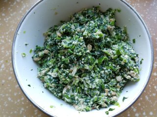 喷鼻菇芥菜豆腐包的做法步调：7