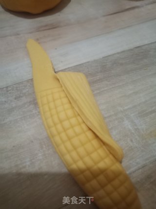 玉米棒的做法步调：10