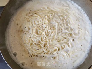 酸汤挂里的做法步调：3