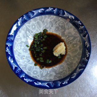喷鼻葱鸡蛋里的做法步调：5