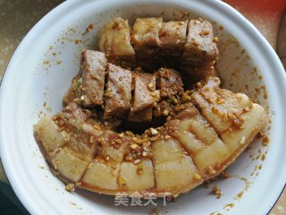 坚皮五花肉的做法步调：6