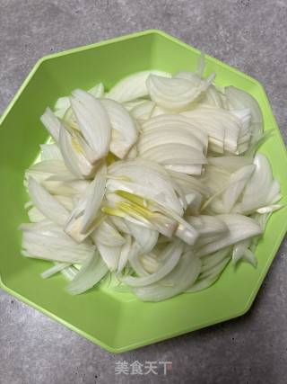 勒布罗雄奶酪焗土豆的做法步调：4