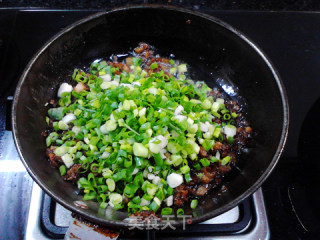 葱喷鼻腊肉蘑菇蒸饺的做法步调：4