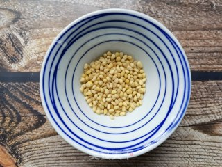 紧子白薯豆乳的做法步调：3