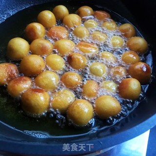 白薯丸子的做法步调：8
