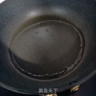 圆椒炒牛腩的做法步调：3