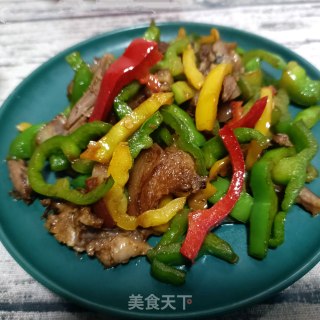 彩椒炒猪头肉的做法步调：9