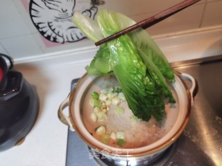 啫啫罗马死菜煲的做法步调：10