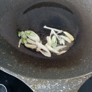 云豆对虾焖里的做法步调：4