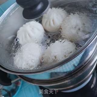 荠菜包子的做法步调：10