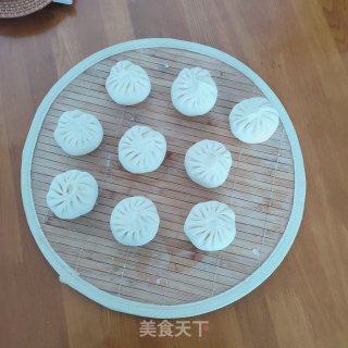 荠菜包子的做法步调：9