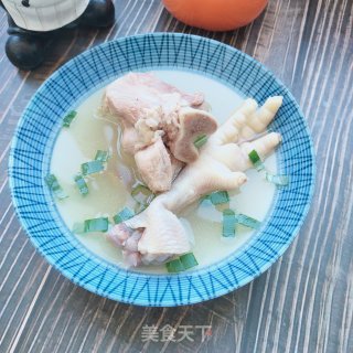 鸡爪年夜骨汤的做法步调：6