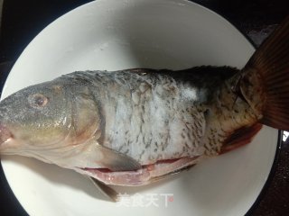 浇汁鲤鱼的做法步调：2