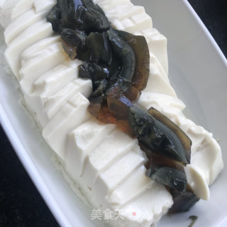 内乱脂豆腐拌京彩的做法步调：4