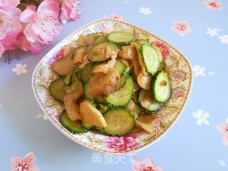 杏鲍菇黄瓜炒肉的做法步调：8