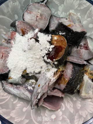 沙锅焗鳗鱼的做法步调：2