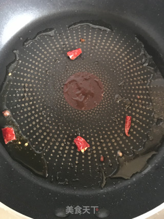 喷鼻葱炒羊肉的做法步调：7