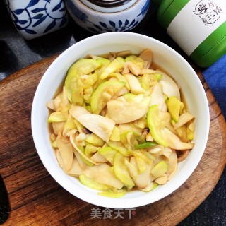 杏鲍菇炒葫芦片的做法步调：9