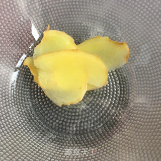土豆胡萝卜烧牛腩的做法步调：3