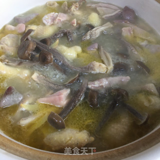 猪肚煲鸡汤的做法步调：10