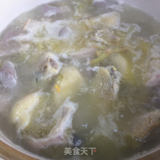 猪肚煲鸡汤的做法步调：8
