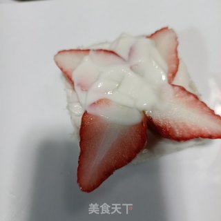 草莓酸奶三明治的做法步调：8