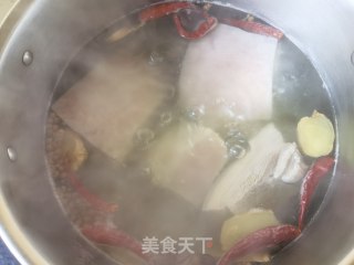 炸肉圆的做法步调：8