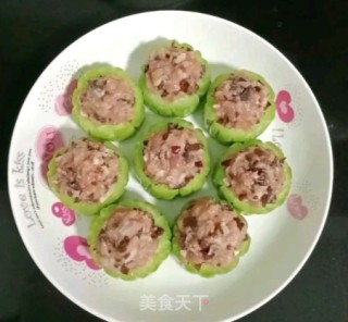 猪肉木耳酿苦瓜的做法步调：8