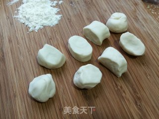 烫里青菜鸡蛋盒子的做法步调：8