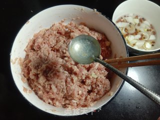 白烧狮子头的做法步调：11