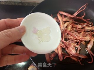 可乐鸭舌的做法步调：4
