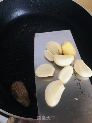 辣椒丝炒豆豉的做法步调：4