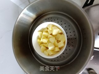 乌胡椒土豆泥的做法步调：3